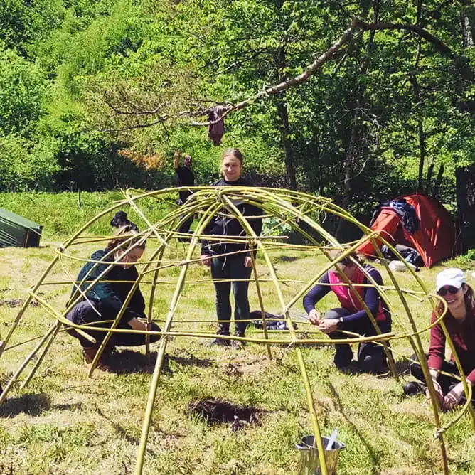 Naturtherapie-Ausbildung-Wildnistherapie-Seminar-Nordische-Schwitzhuette